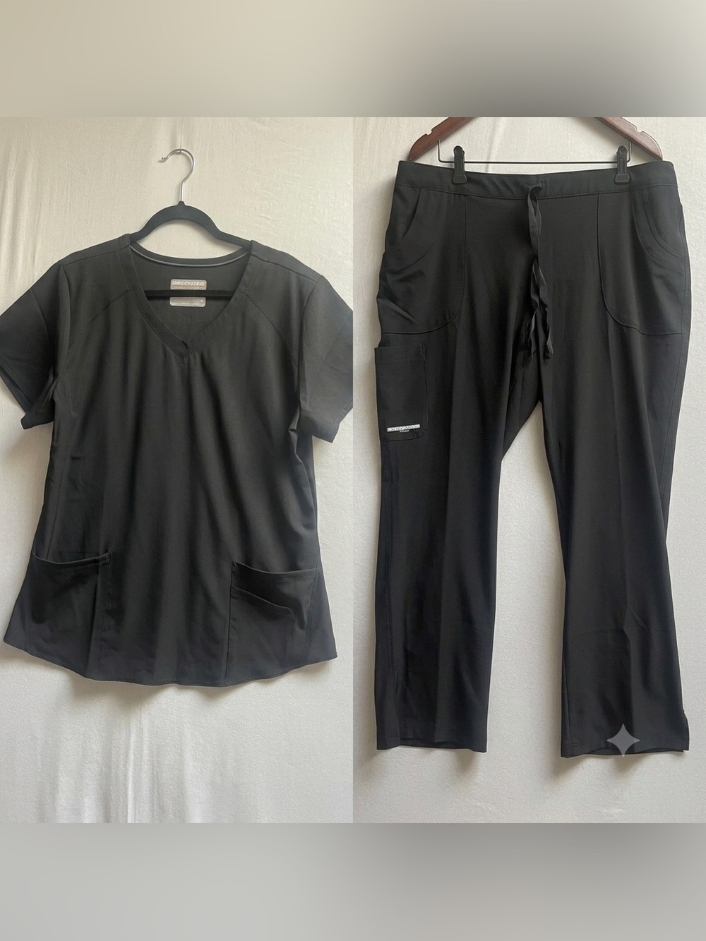 Skechers by Barco Black Two-Piece Medical Scrub Set Top XL Bottom XLP